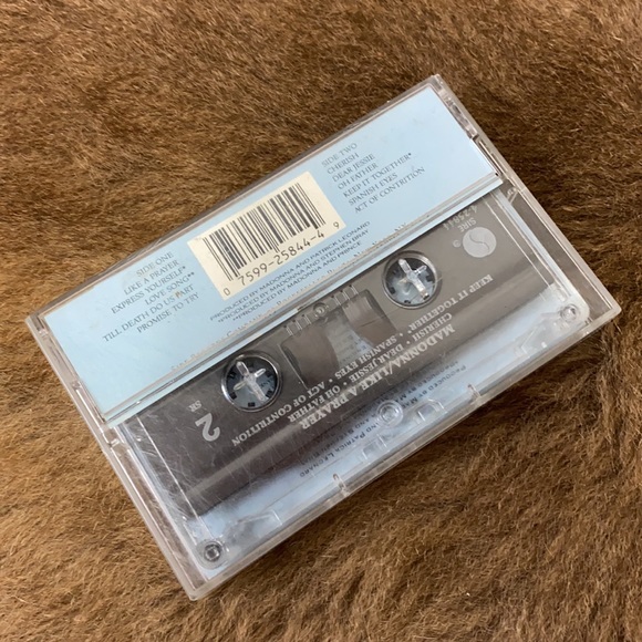 Madonna Like A Prayer Cassette - Picture 2 of 6
